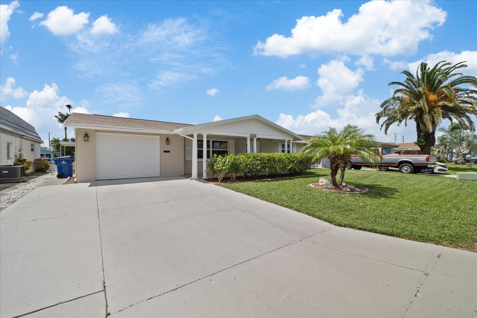 4933 SHELL STREAM BLVD