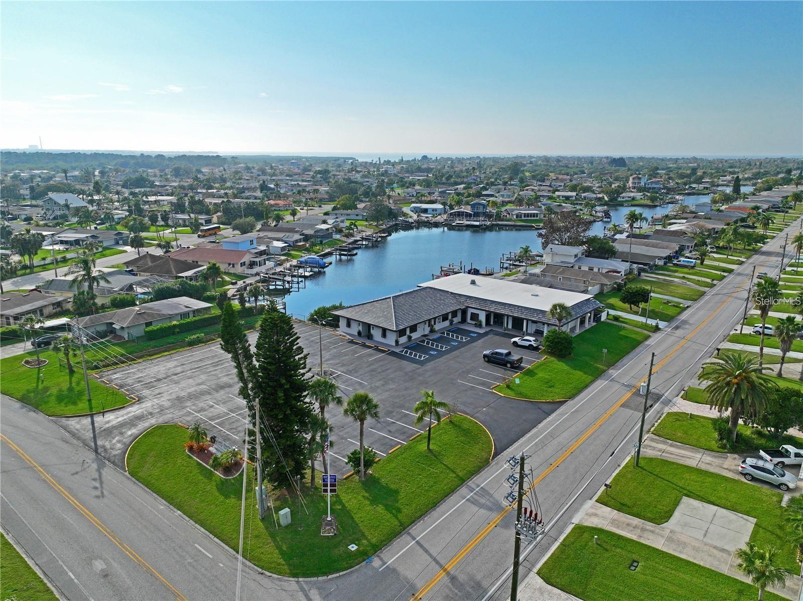4933 SHELL STREAM BLVD