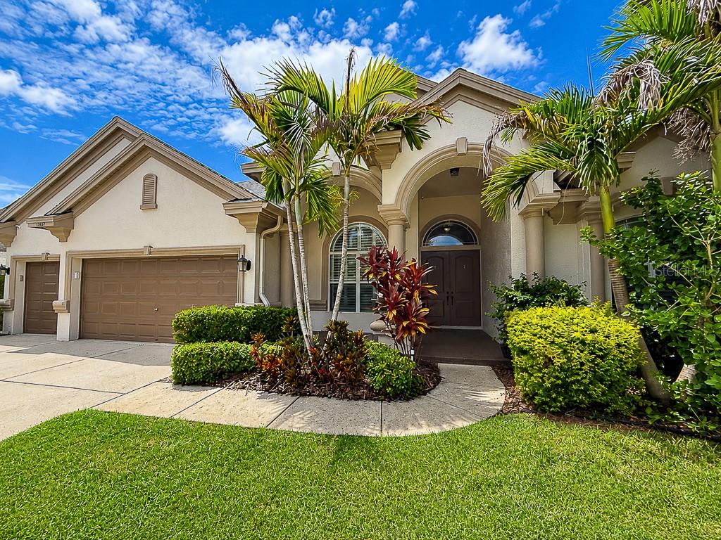 1637 ABYSS DR