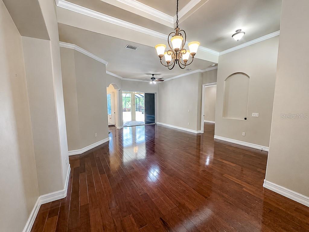 1637 ABYSS DR