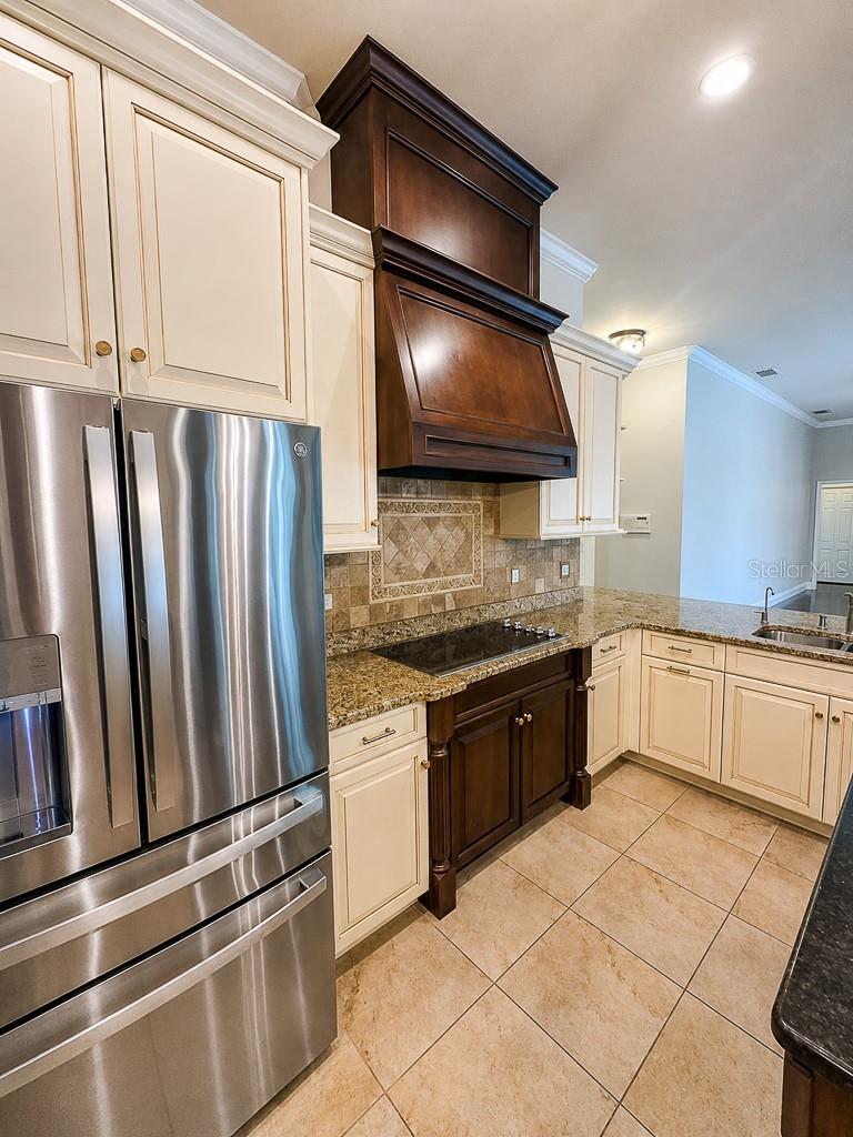 1637 ABYSS DR