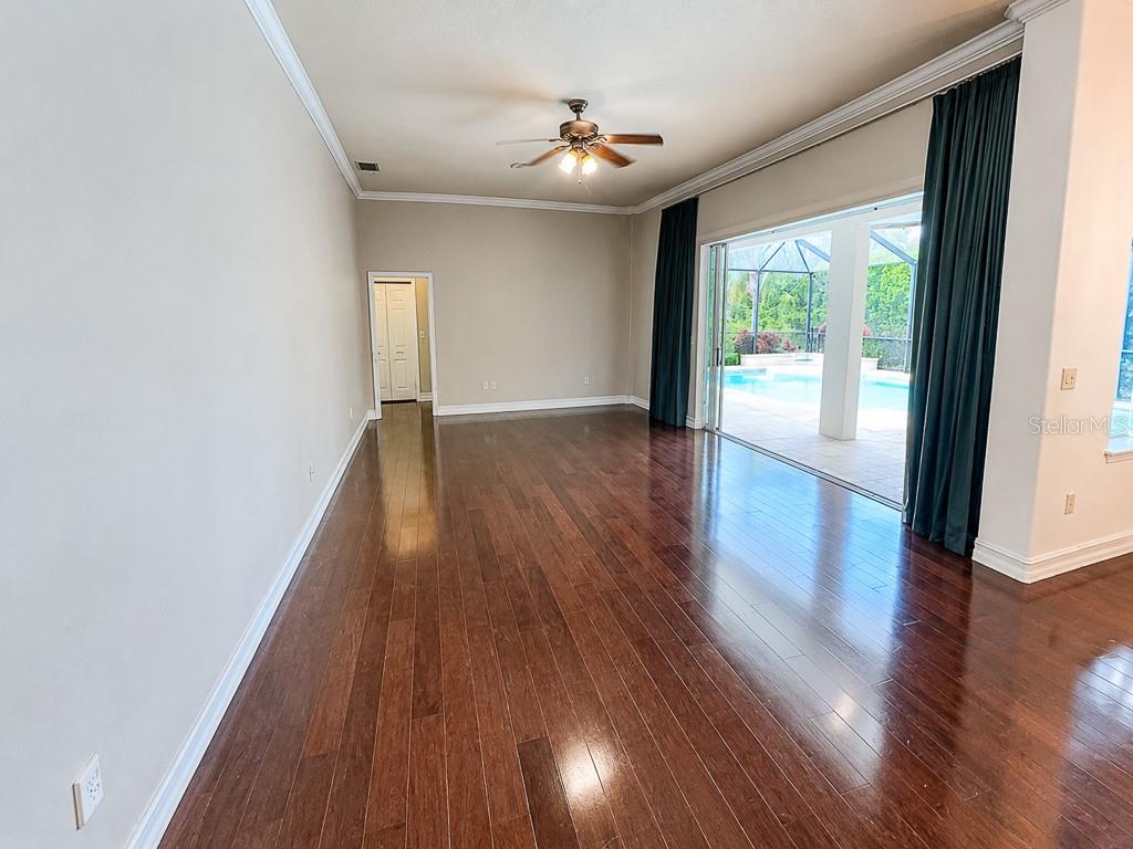 1637 ABYSS DR