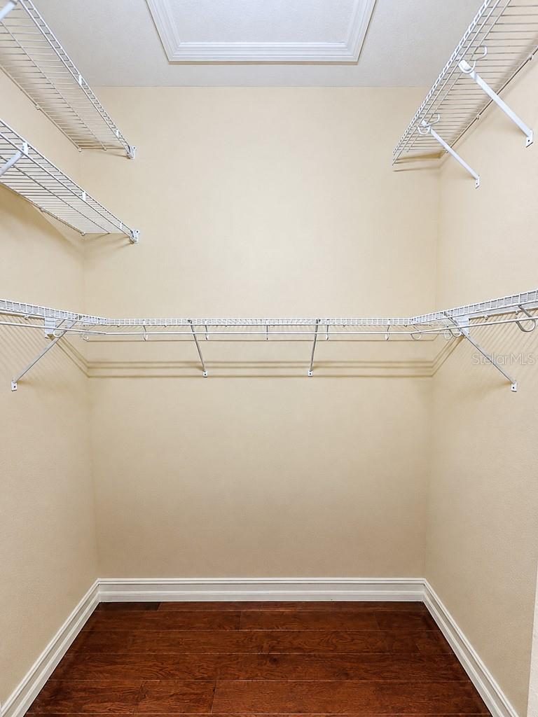 1637 ABYSS DR