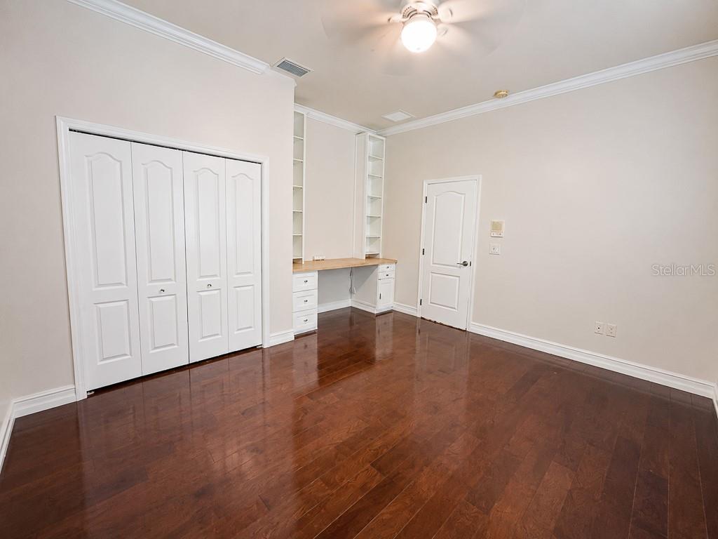1637 ABYSS DR