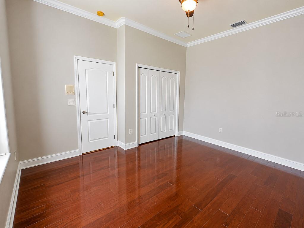 1637 ABYSS DR
