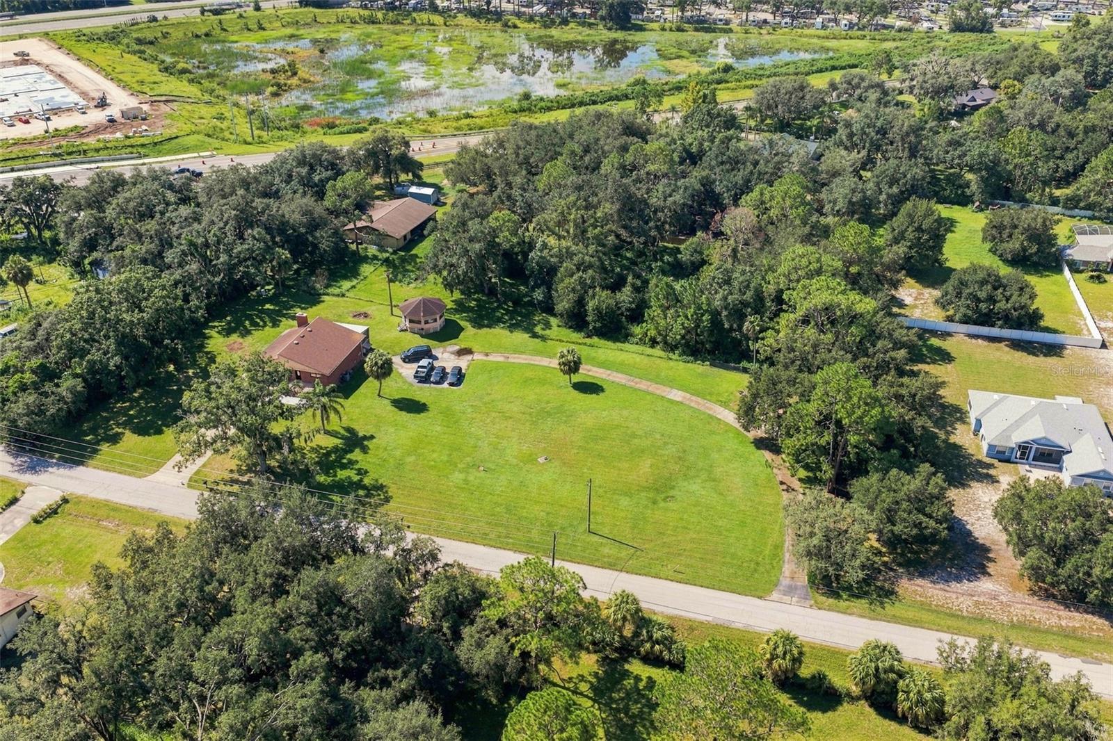 28850 LINDENHURST DR