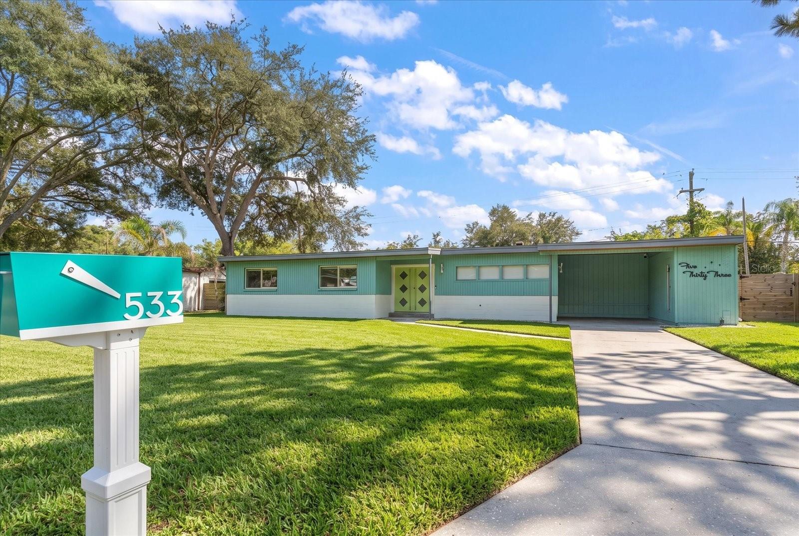 533 Broxburn Ave, Temple Terrace