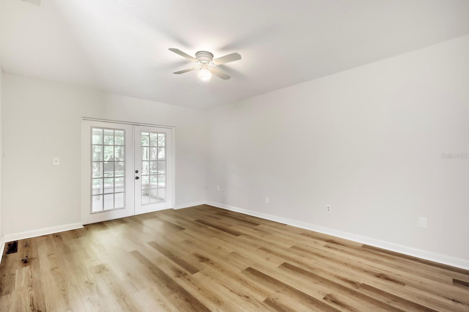 1418 OAK VALLEY DR