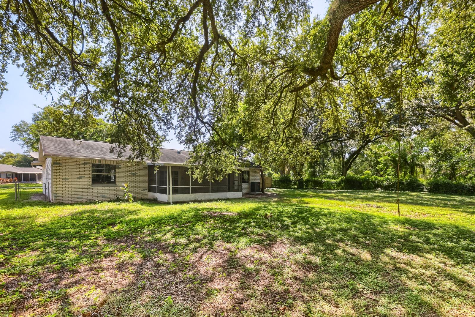 1418 OAK VALLEY DR