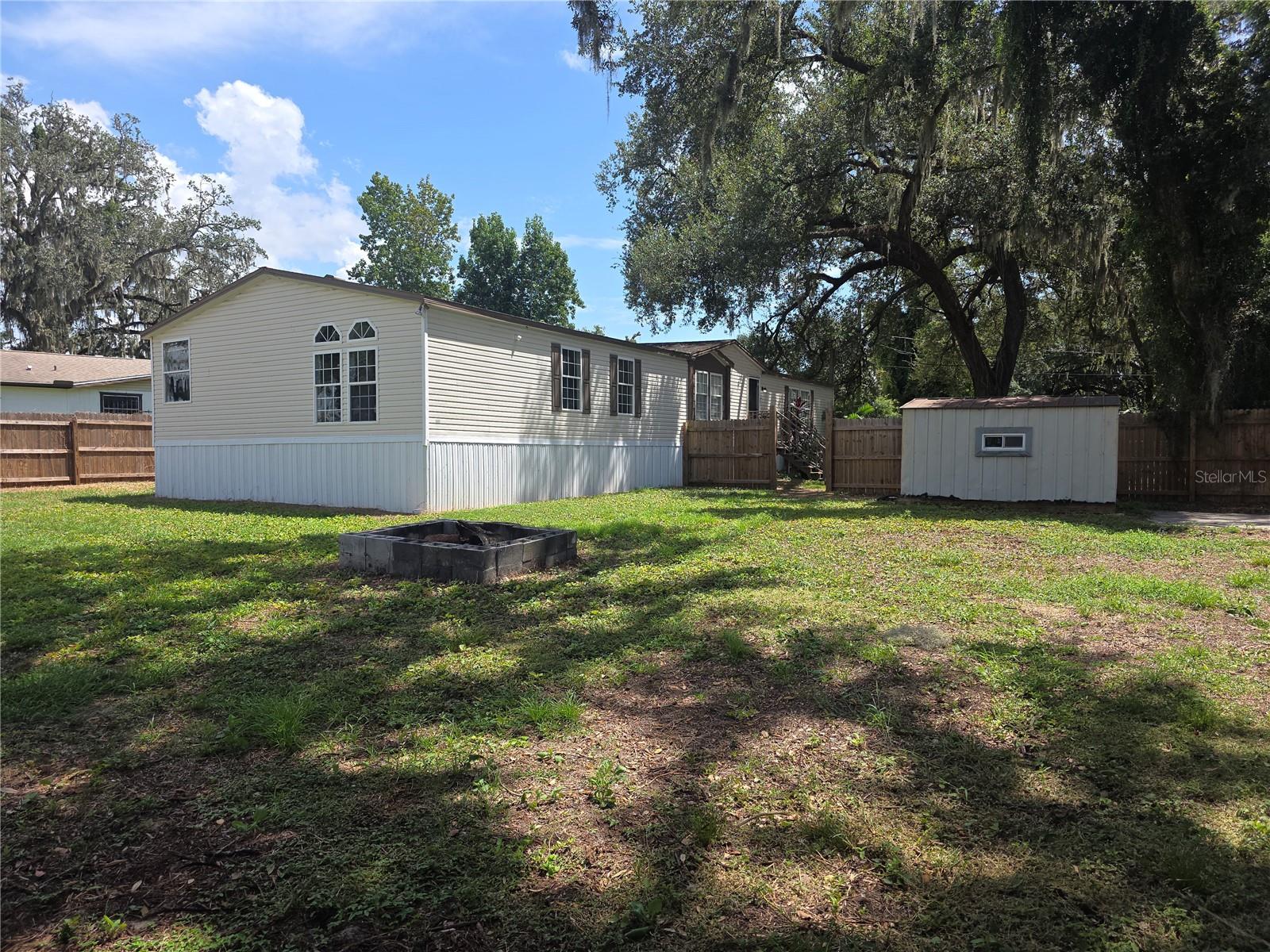 1020 BRINWOOD DR