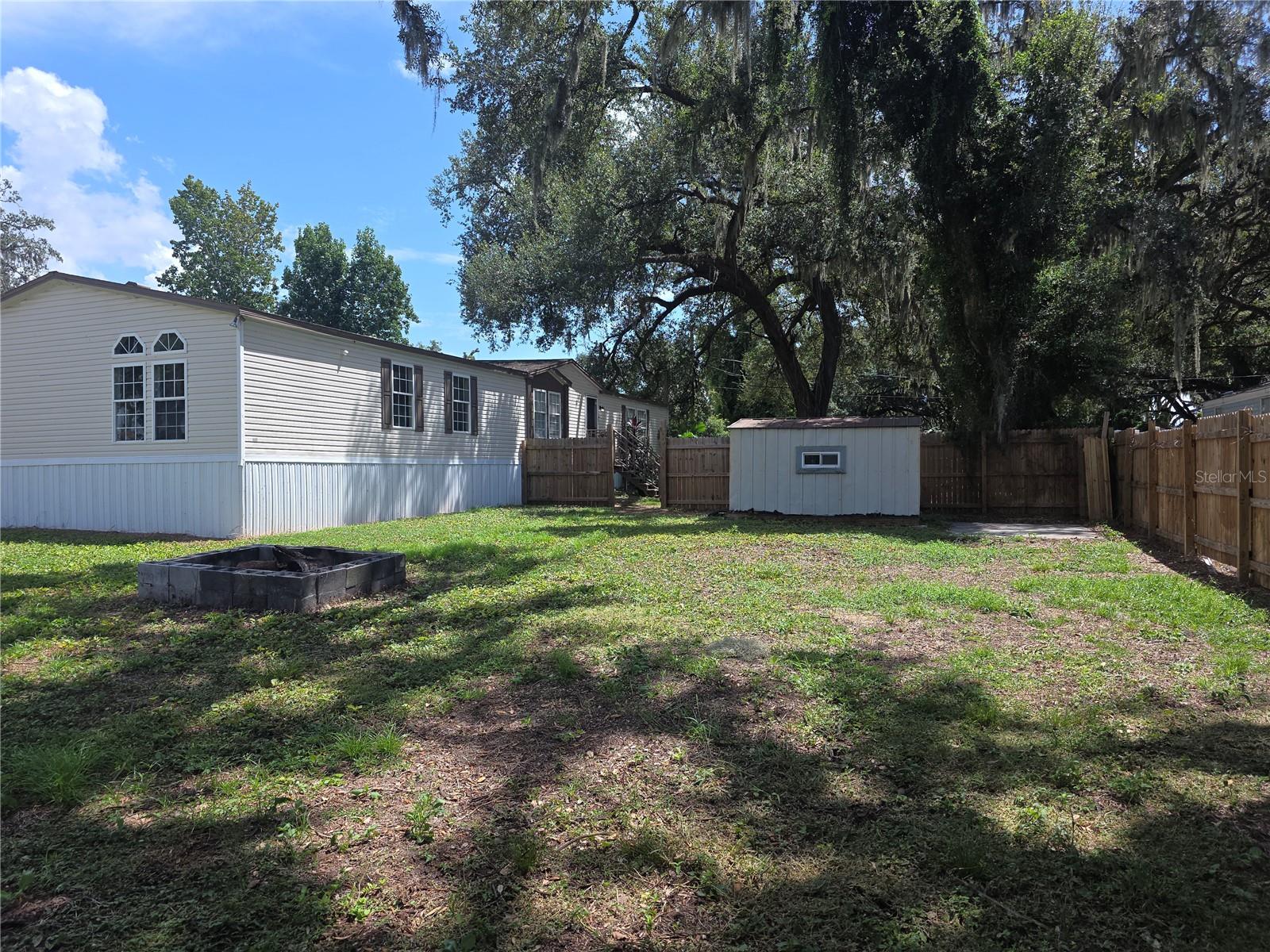 1020 BRINWOOD DR