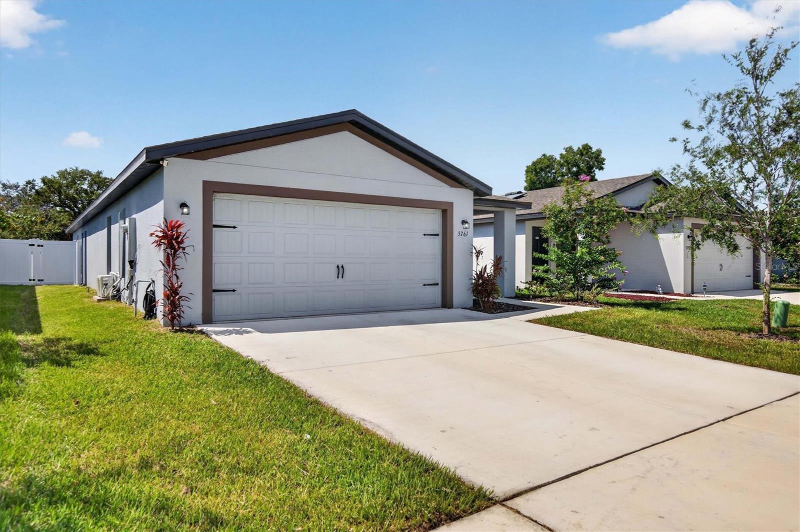 5761 HELMSMAN CT