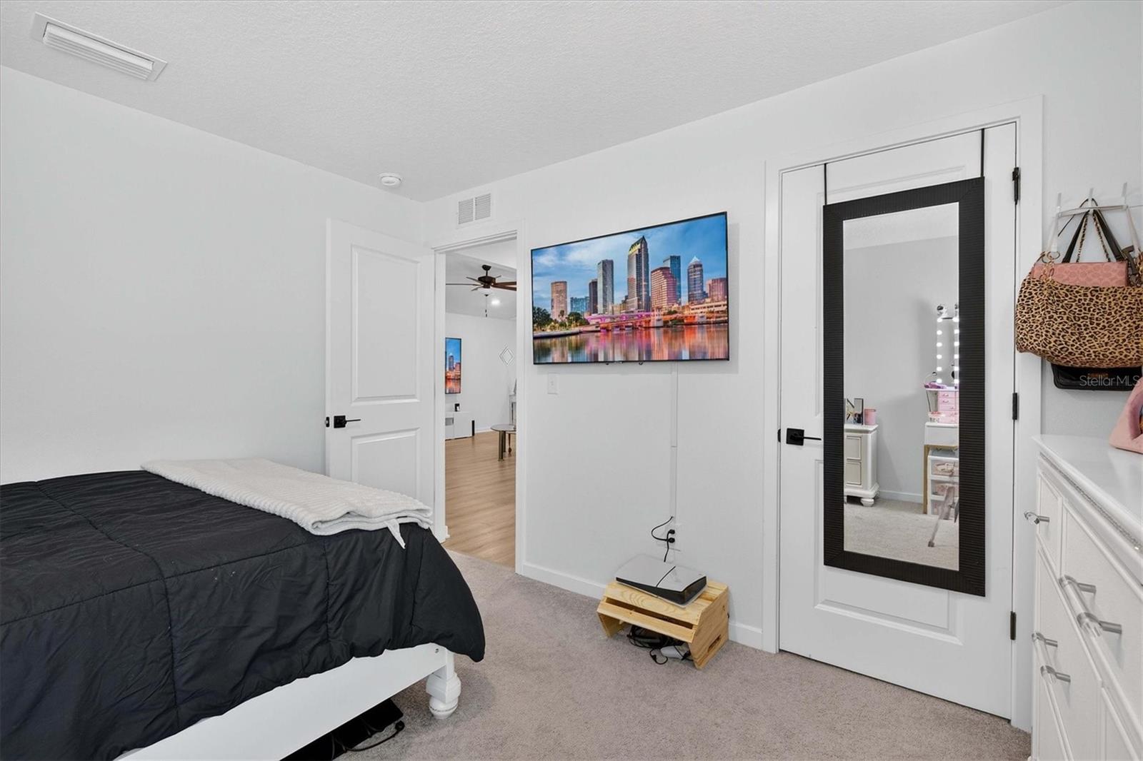 5761 HELMSMAN CT