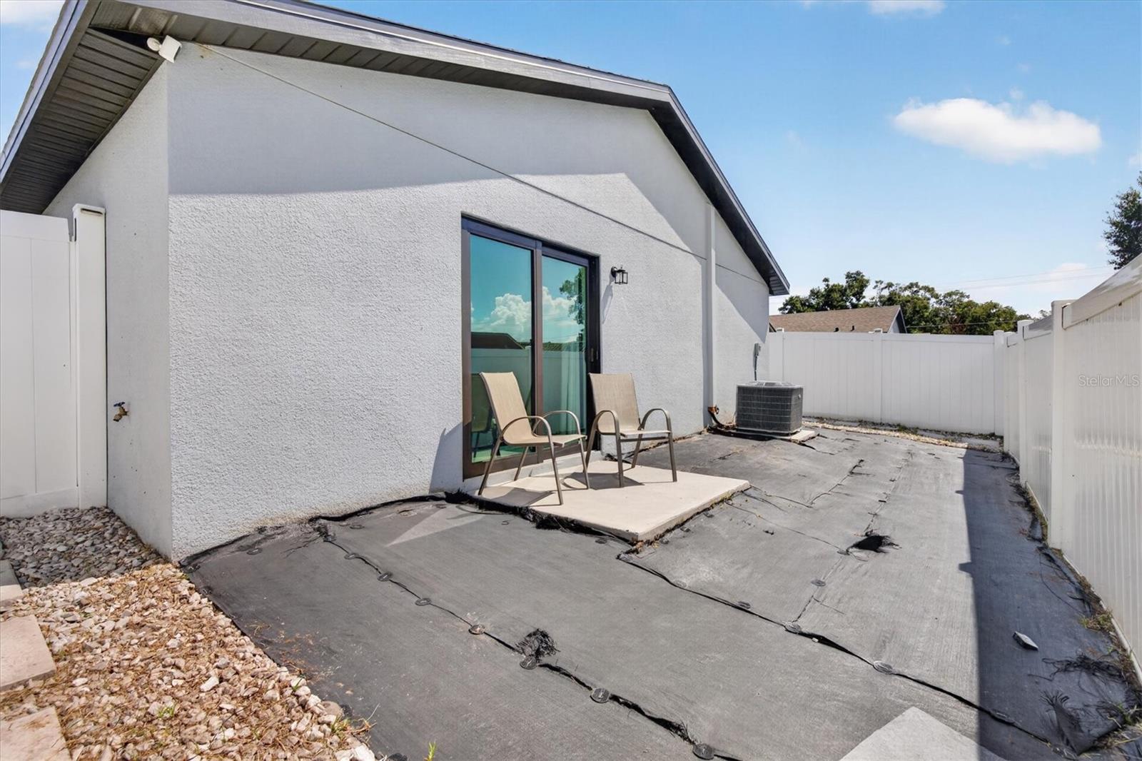 5761 HELMSMAN CT