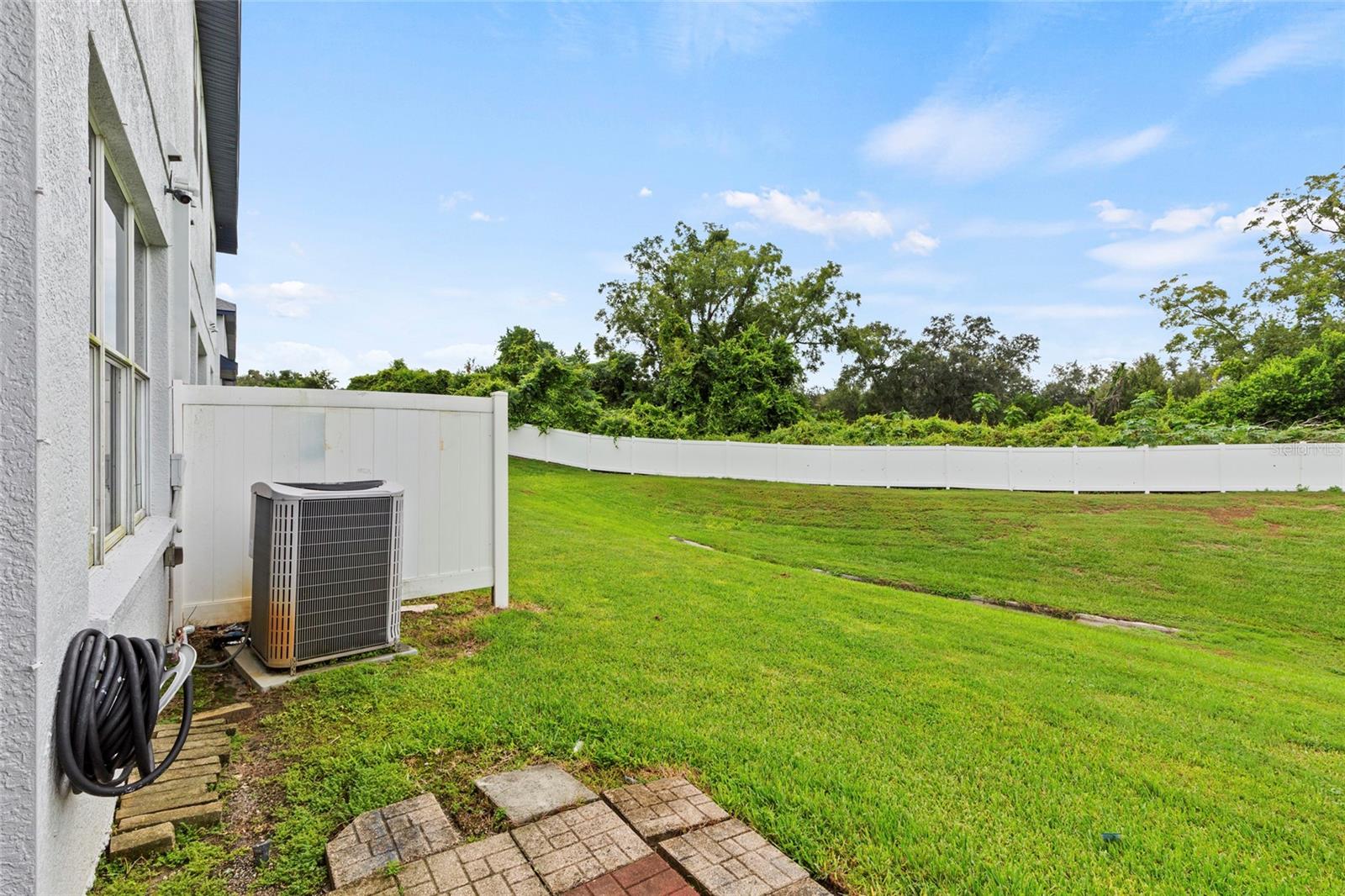 1522 SUMMERGATE DR