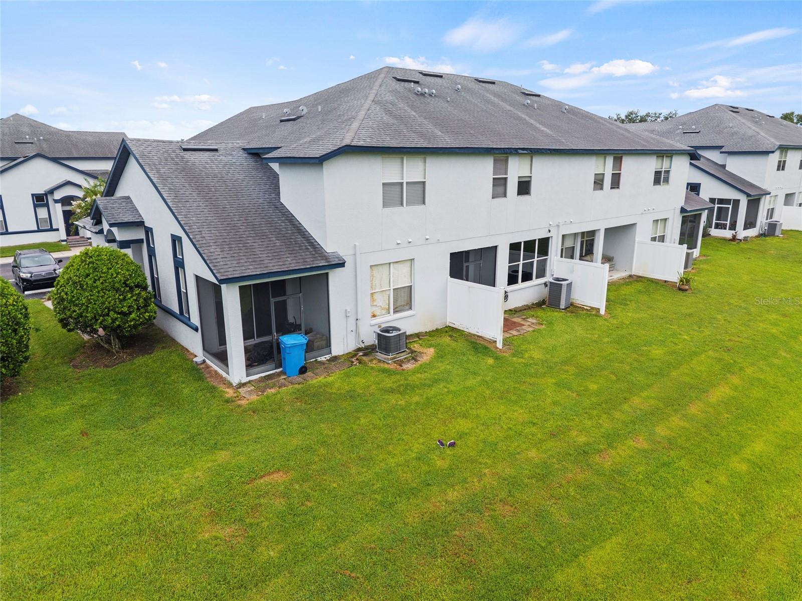 1522 SUMMERGATE DR