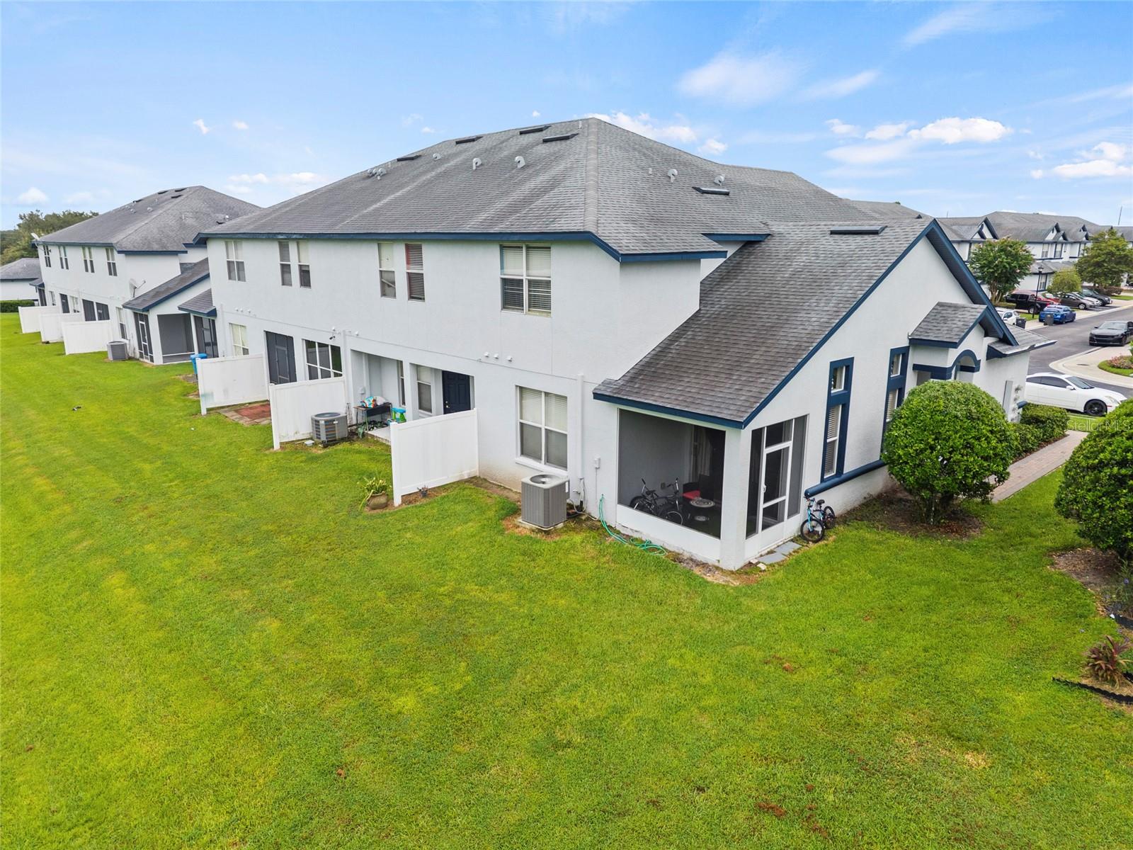 1522 SUMMERGATE DR