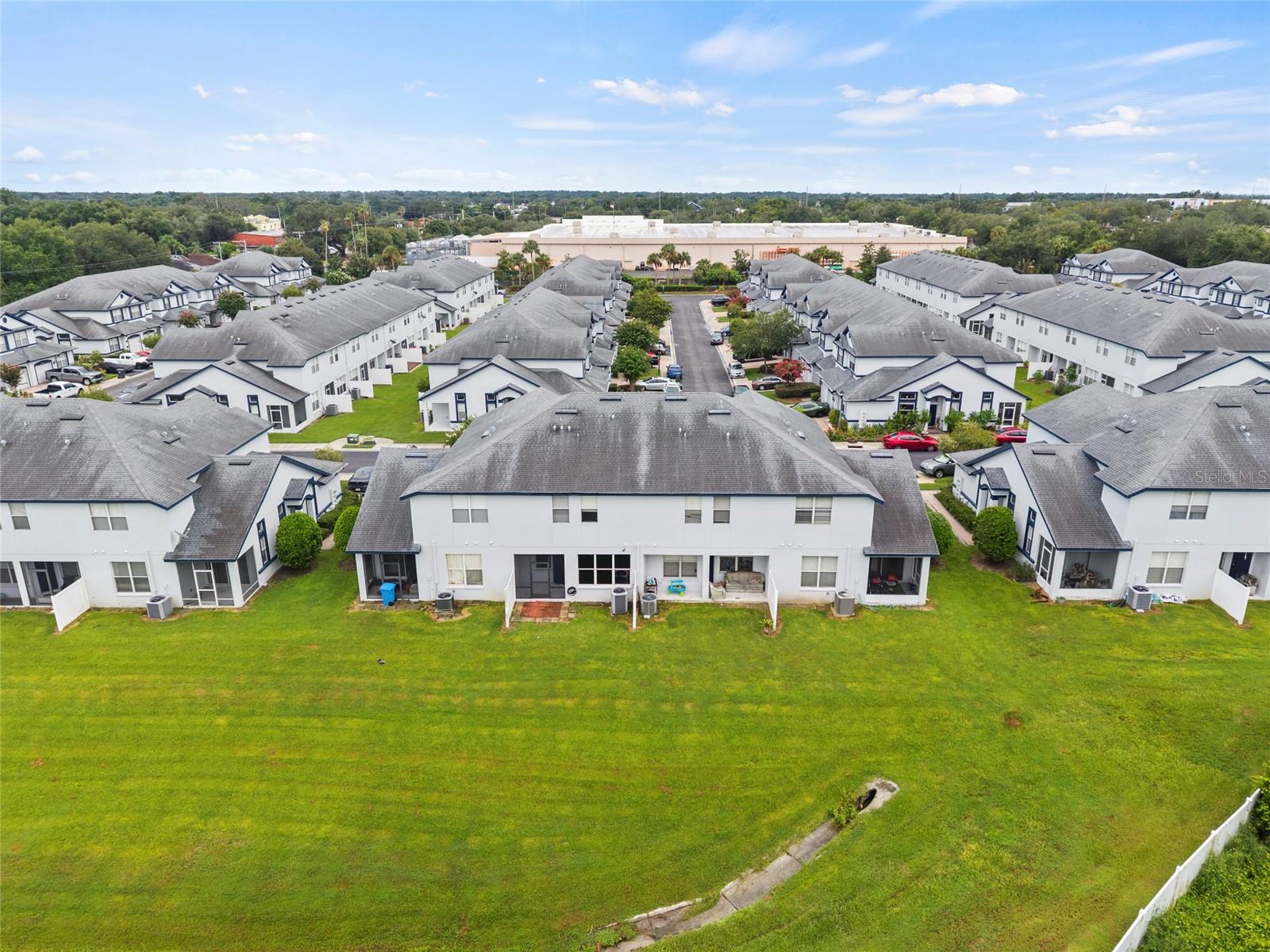 1522 SUMMERGATE DR