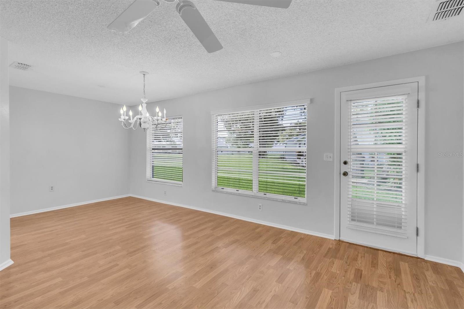 9528 BUNKER HILL CT