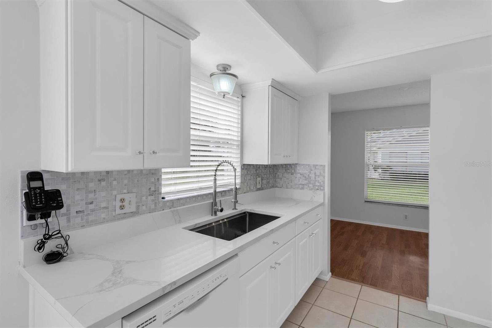9528 BUNKER HILL CT