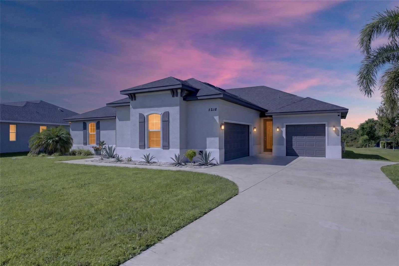 5218 LAKE VENICE DR