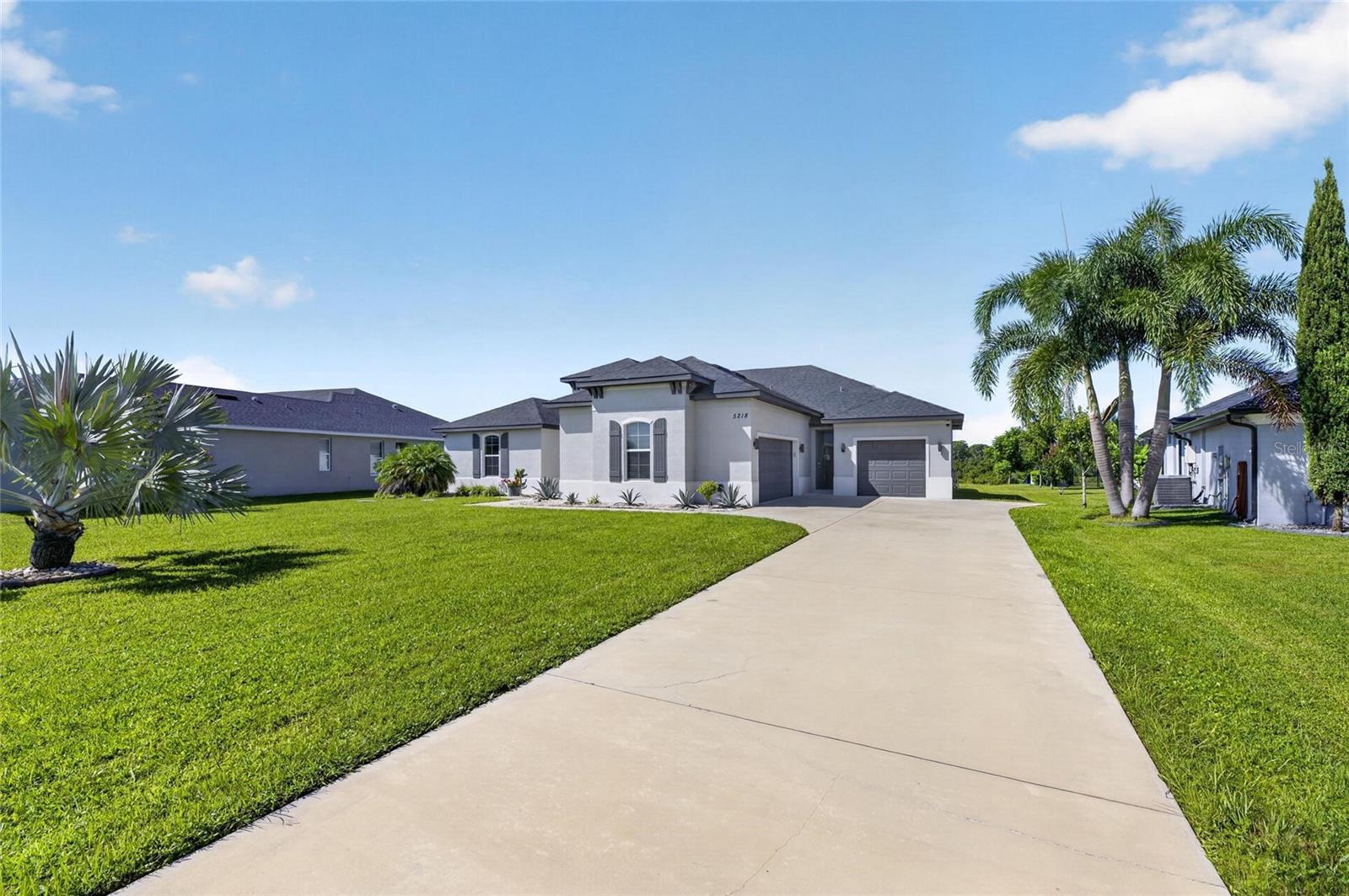5218 LAKE VENICE DR