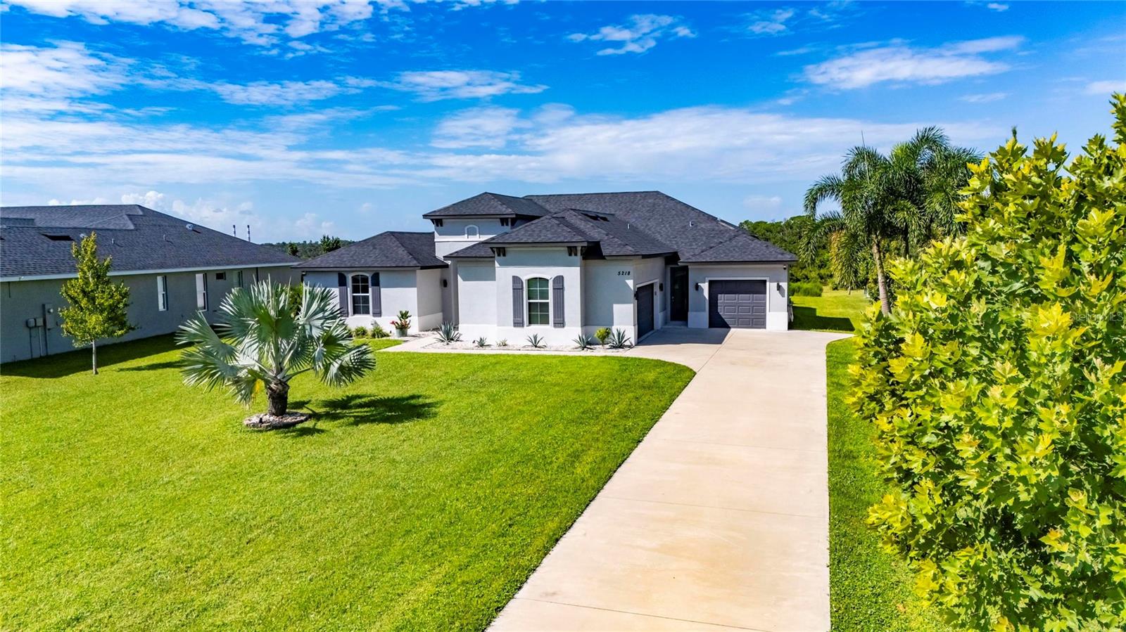 5218 LAKE VENICE DR