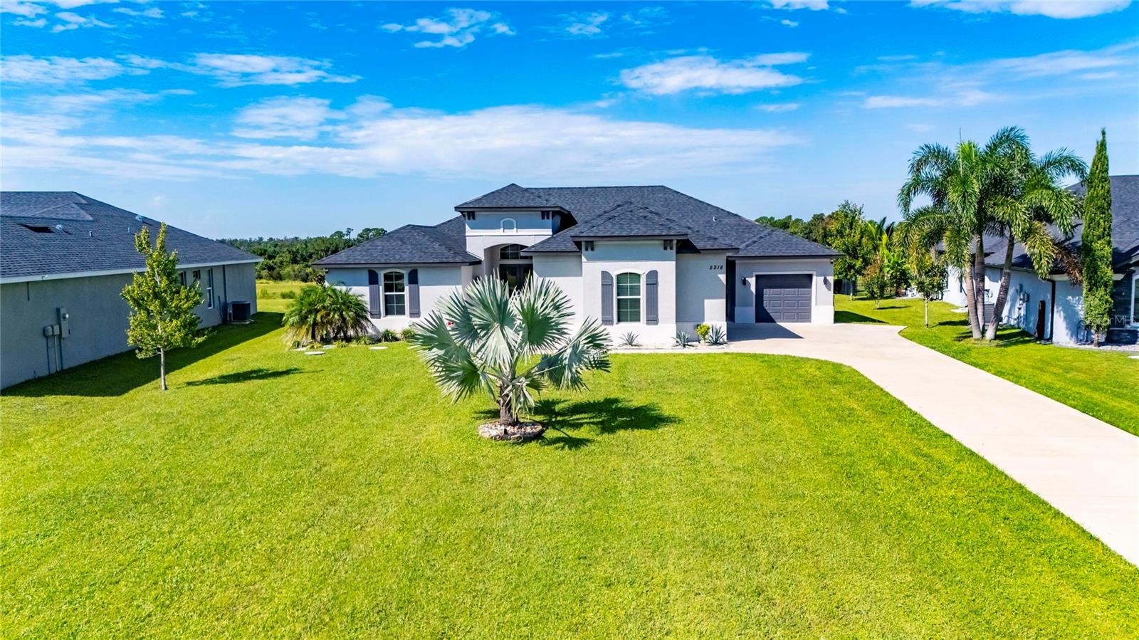 5218 LAKE VENICE DR