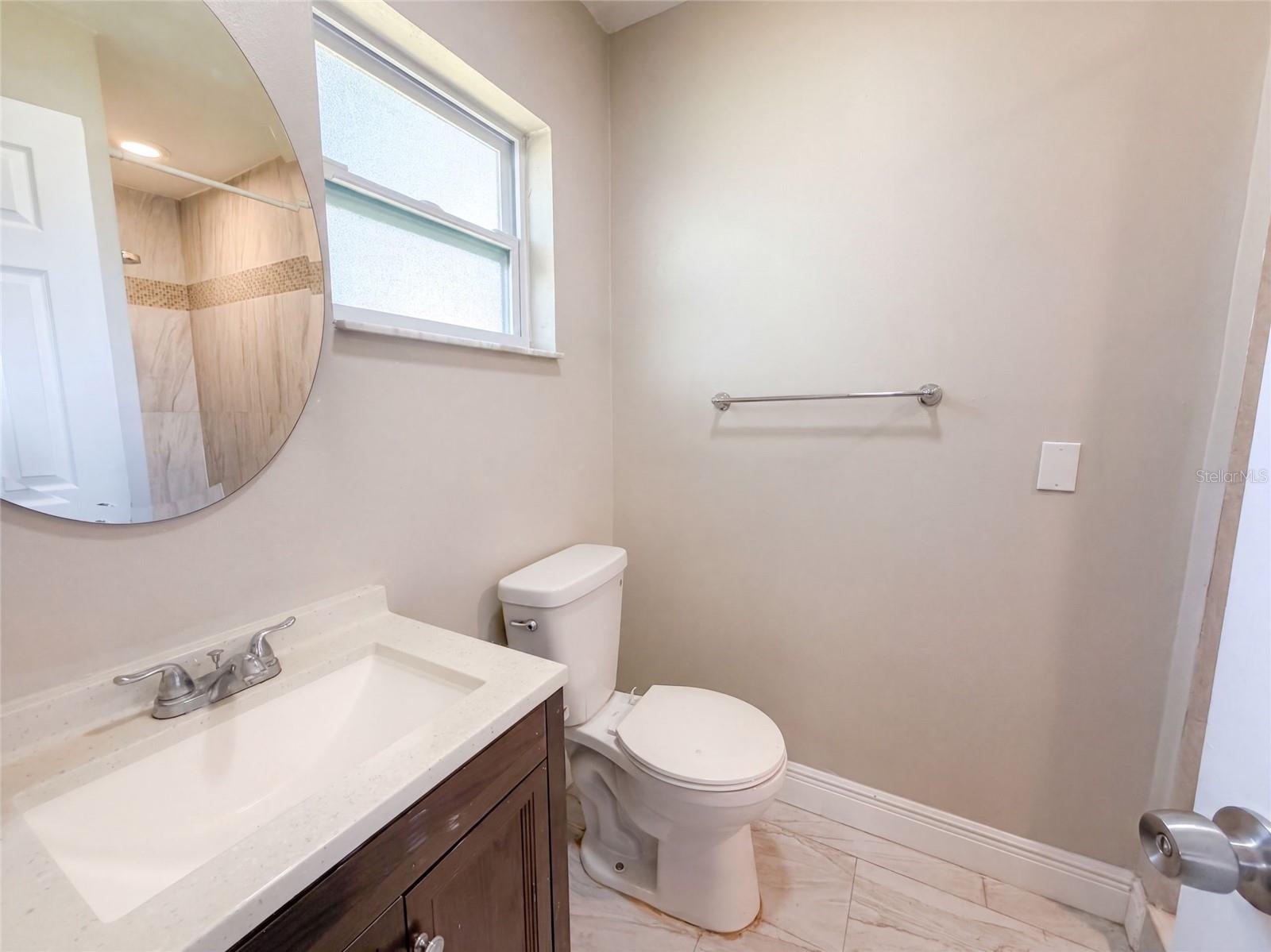 121 INWOOD CIR