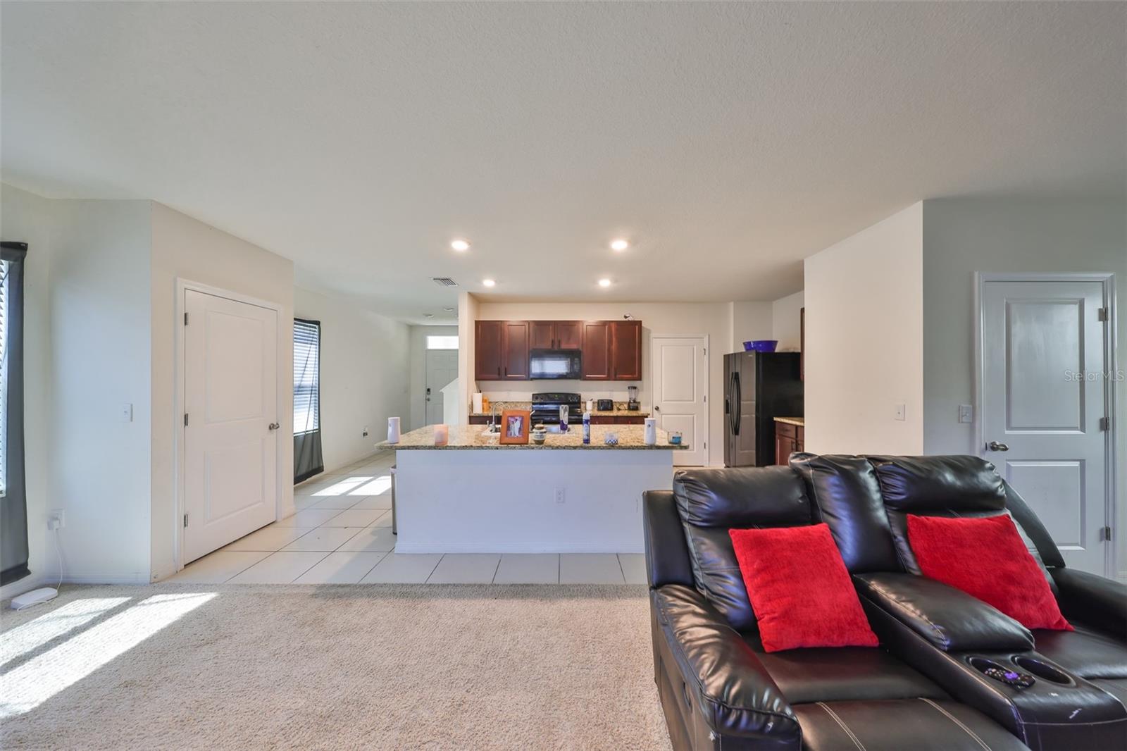 10967 CARLTON FIELDS DR