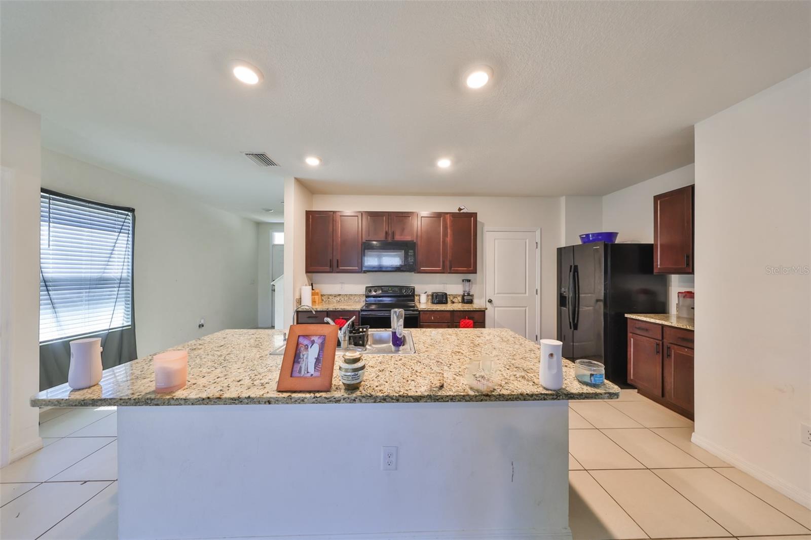 10967 CARLTON FIELDS DR