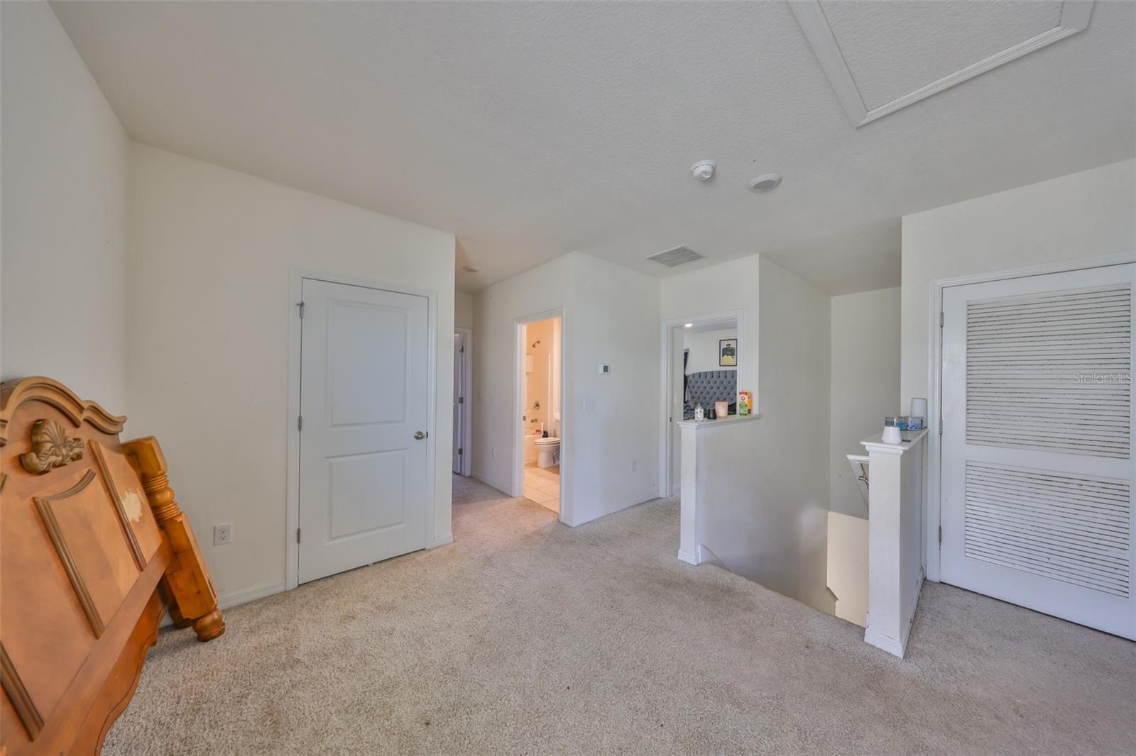 10967 CARLTON FIELDS DR