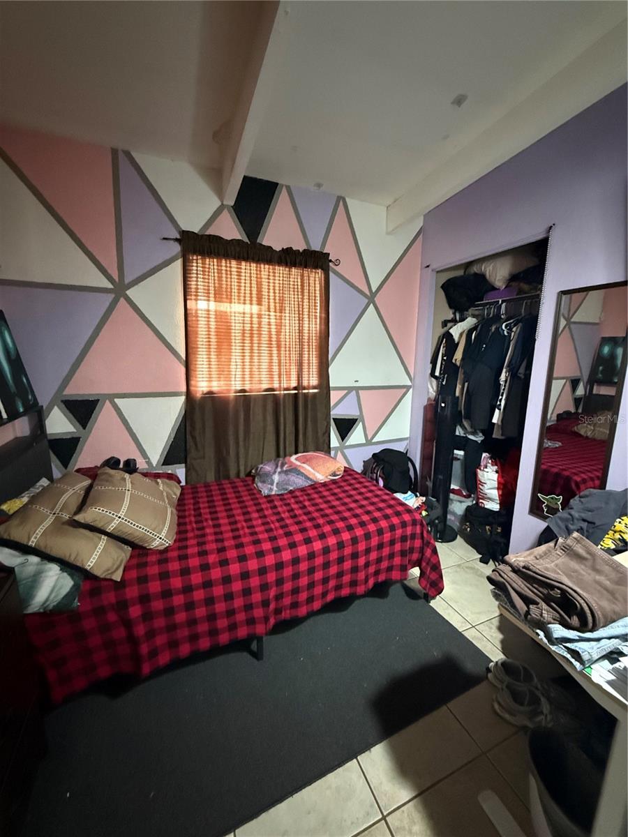3212 WELBORN WAY