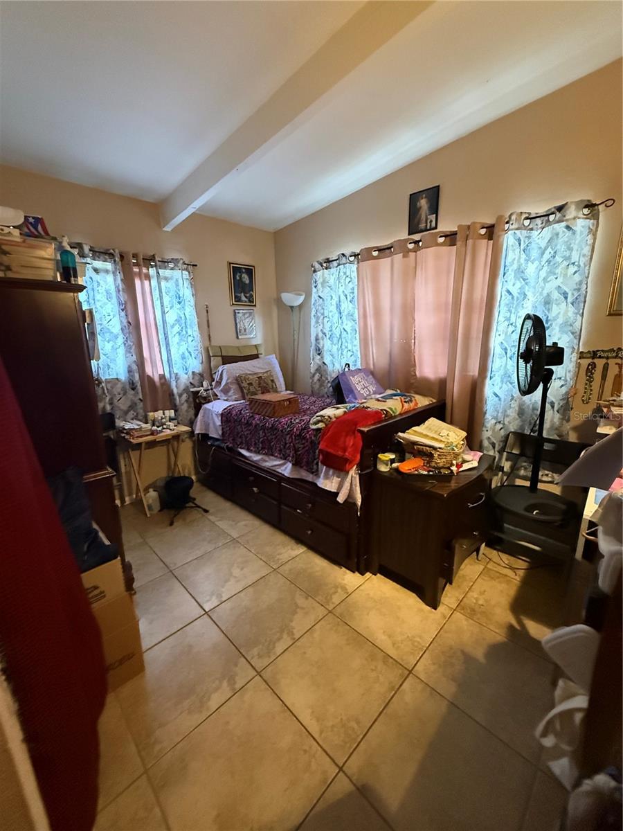 3212 WELBORN WAY