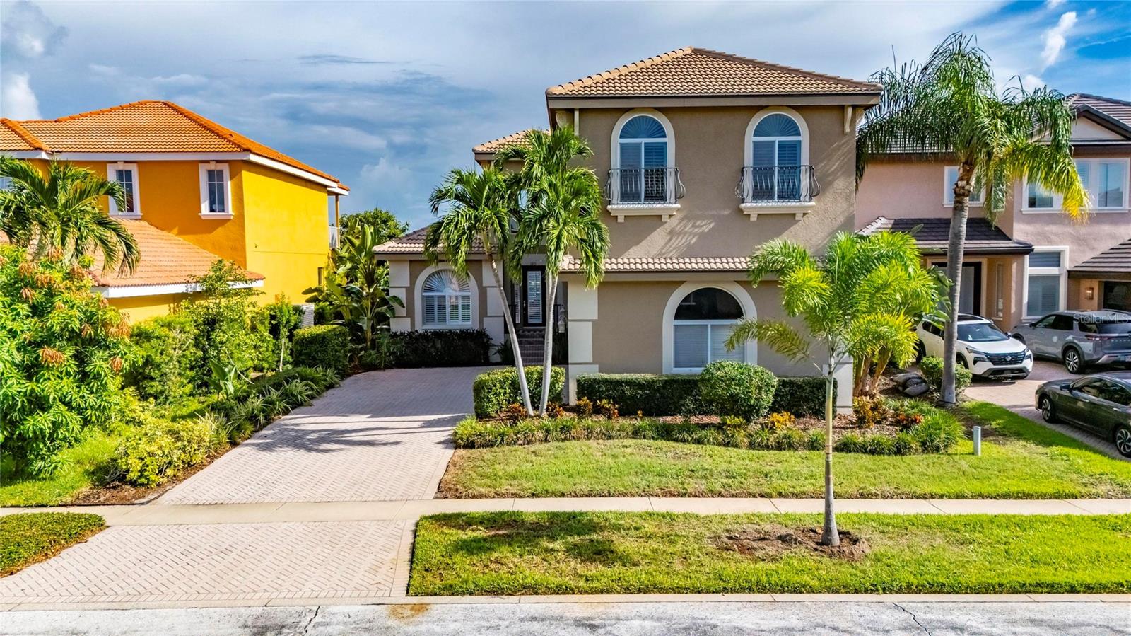 1231 ACAPPELLA LN
