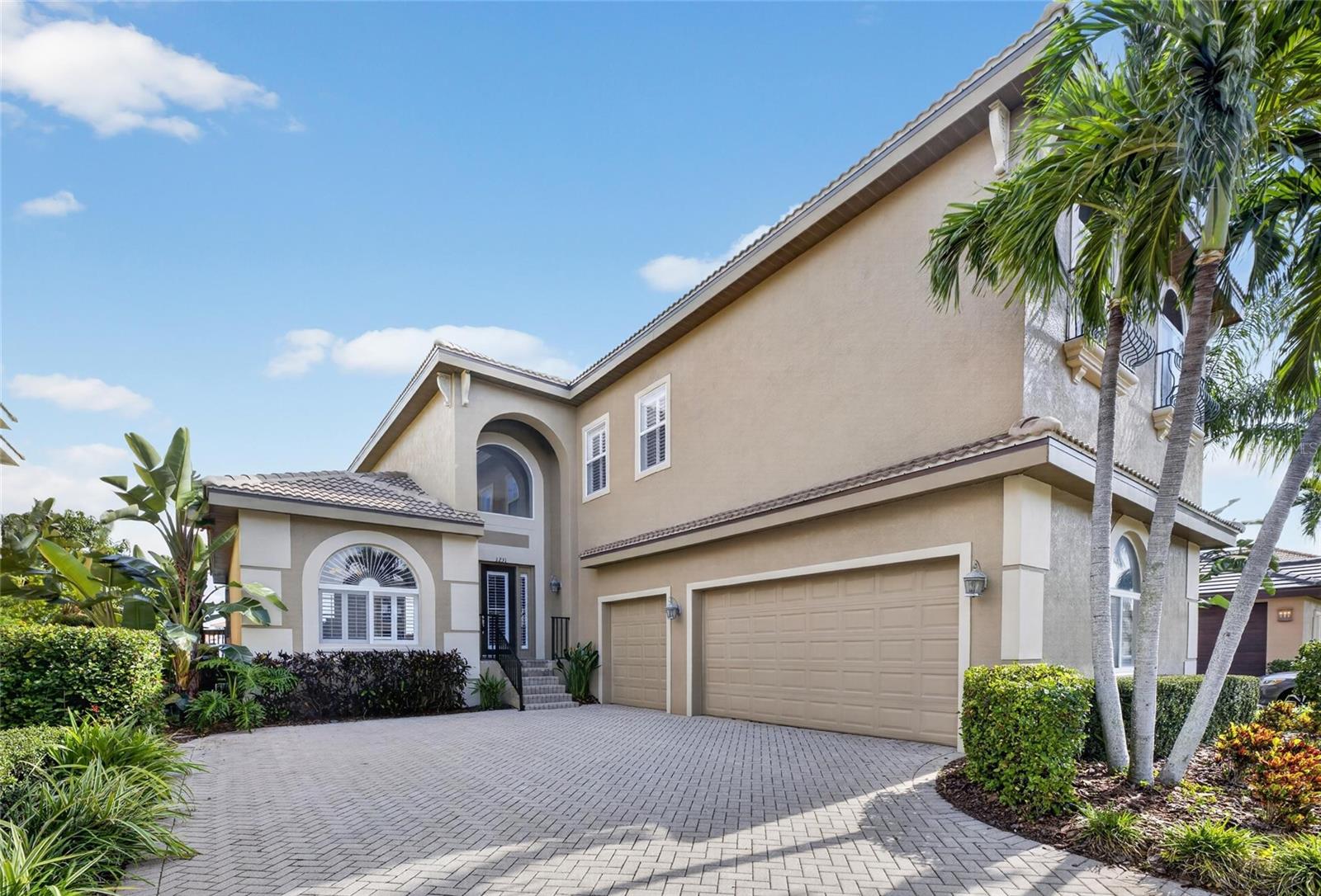 1231 ACAPPELLA LN