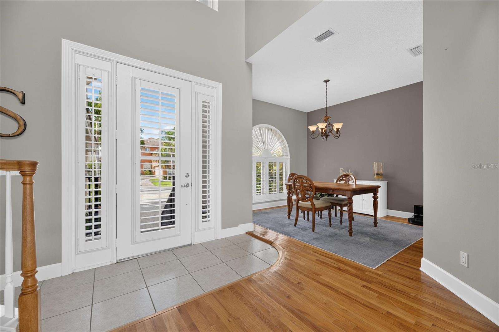 1231 ACAPPELLA LN