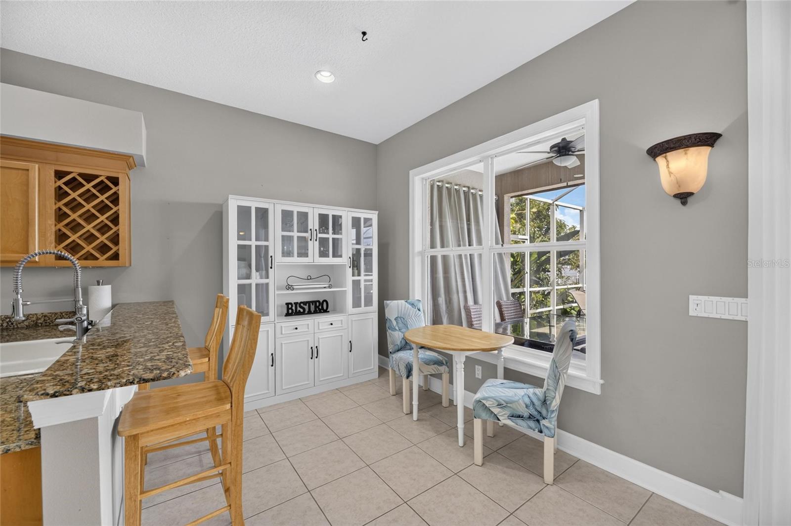 1231 ACAPPELLA LN