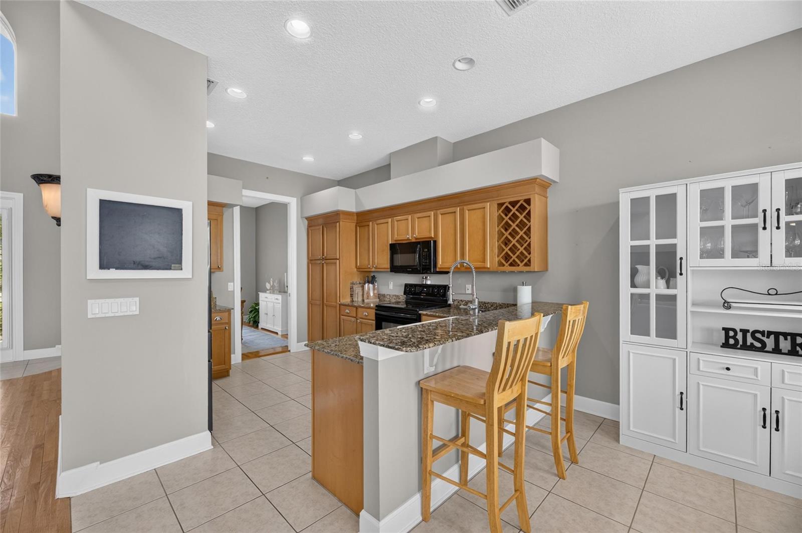 1231 ACAPPELLA LN