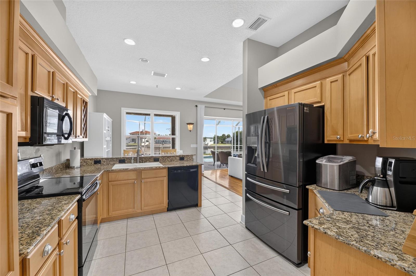 1231 ACAPPELLA LN