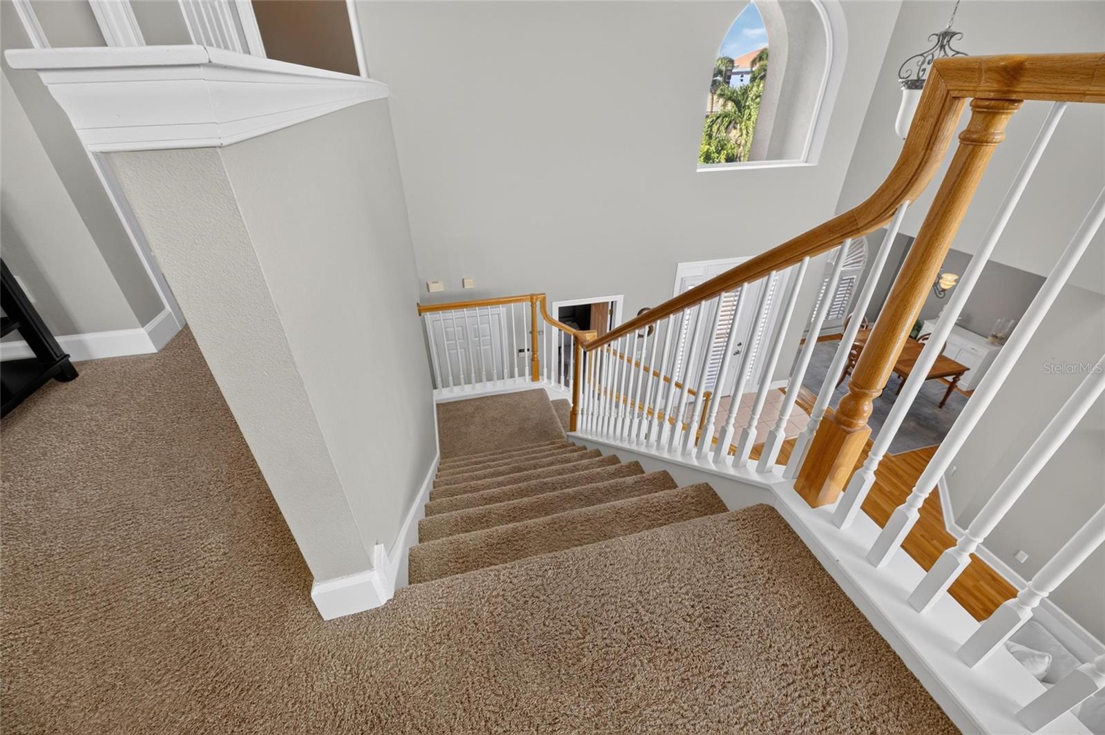 1231 ACAPPELLA LN