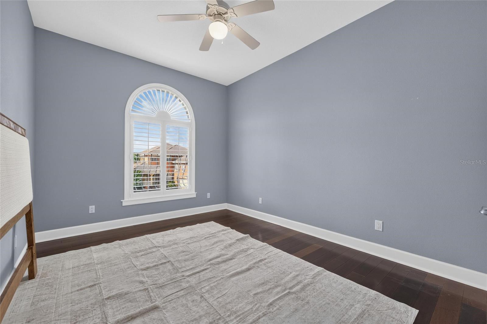 1231 ACAPPELLA LN