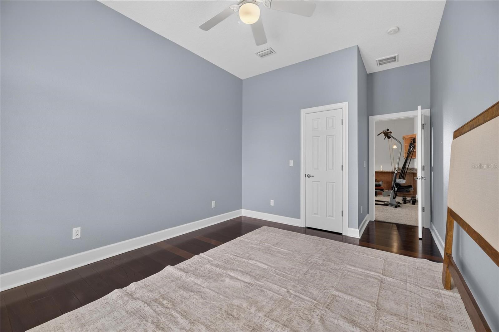 1231 ACAPPELLA LN
