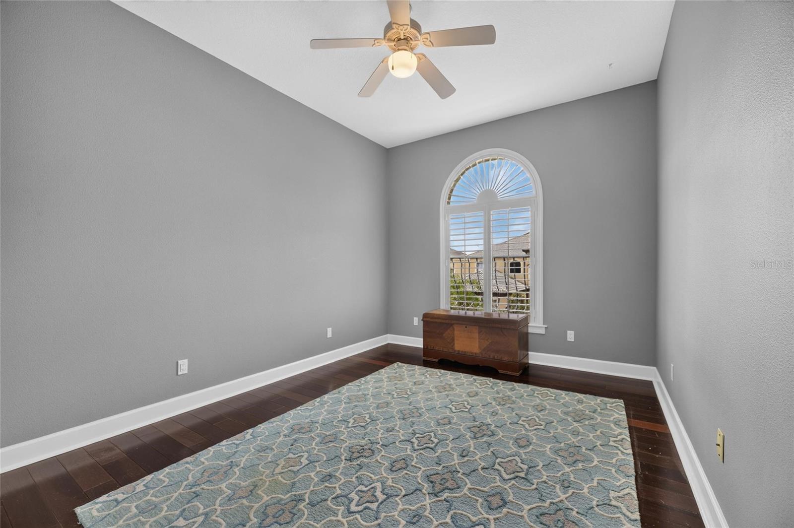 1231 ACAPPELLA LN