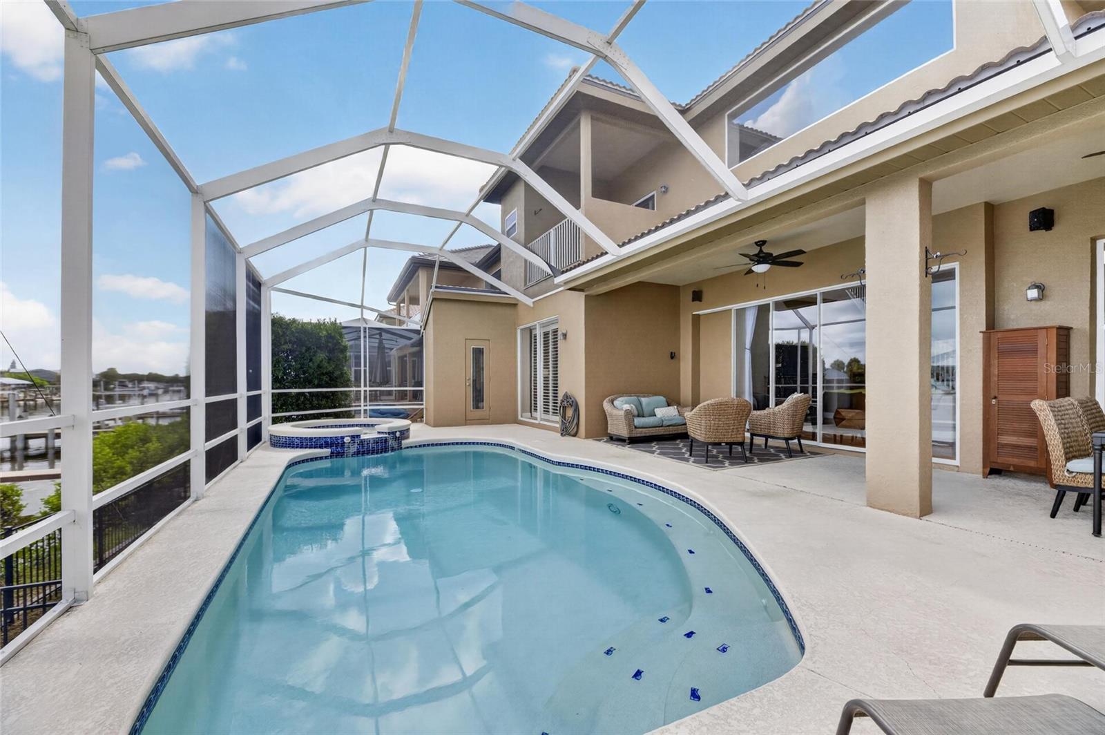 1231 ACAPPELLA LN