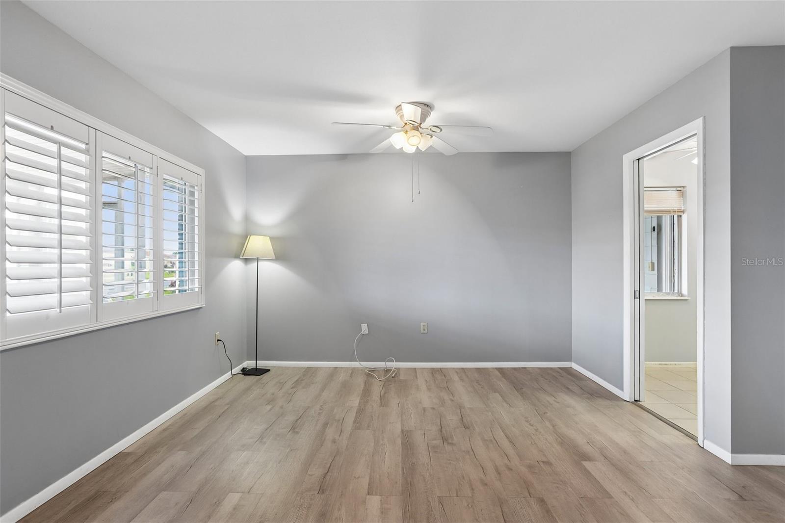 1001 LA JOLLA AVE