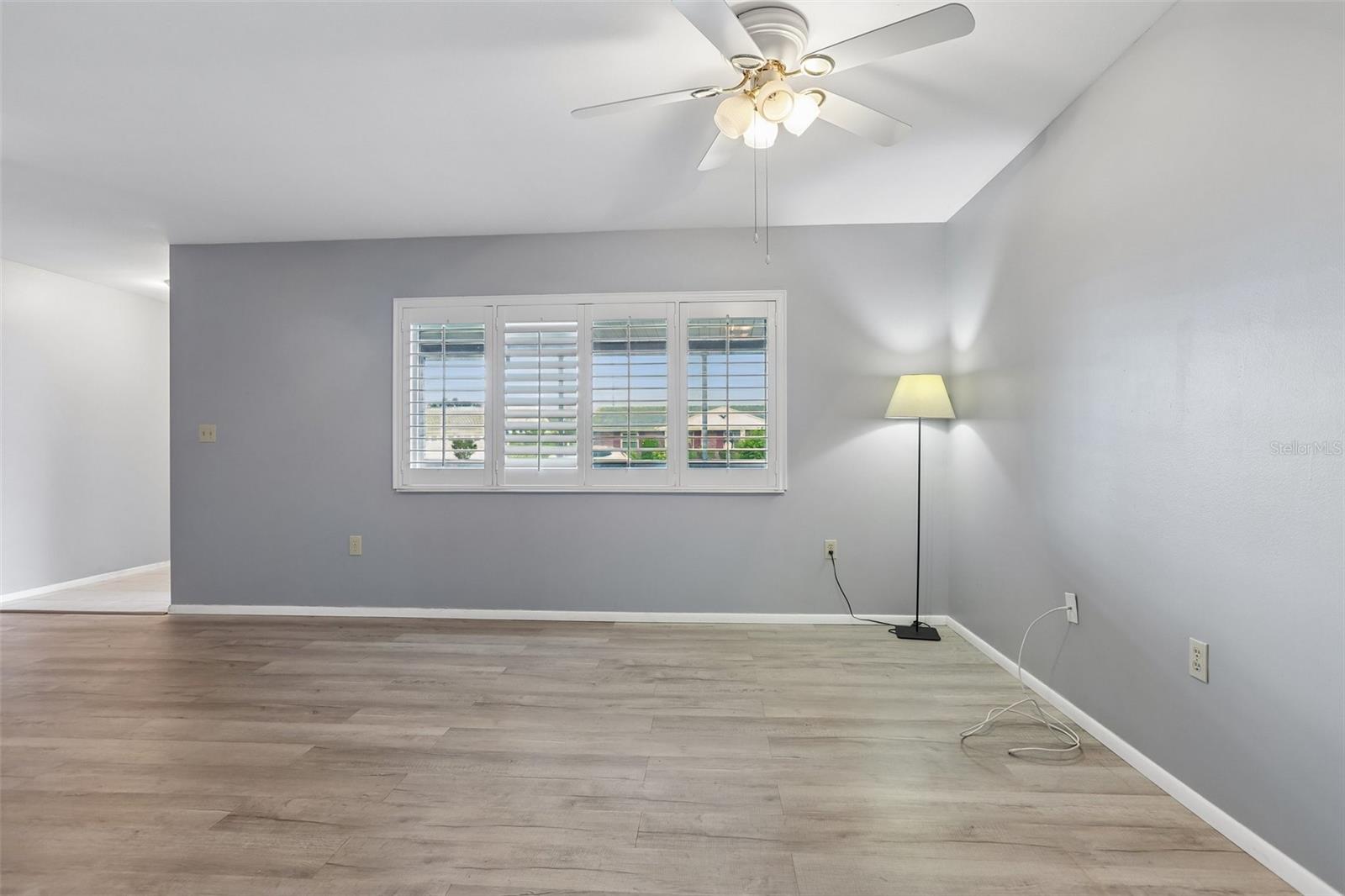 1001 LA JOLLA AVE
