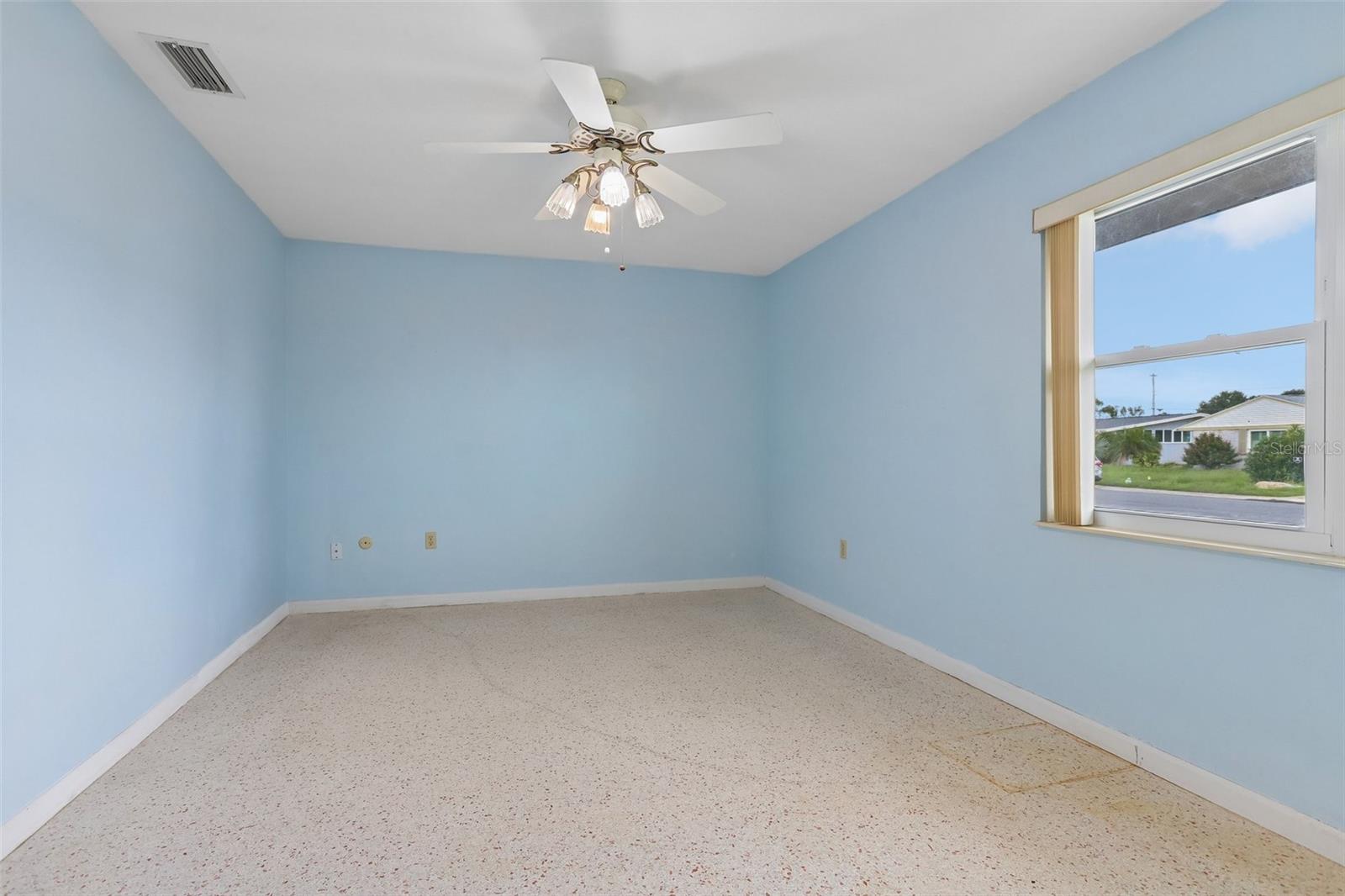 1001 LA JOLLA AVE