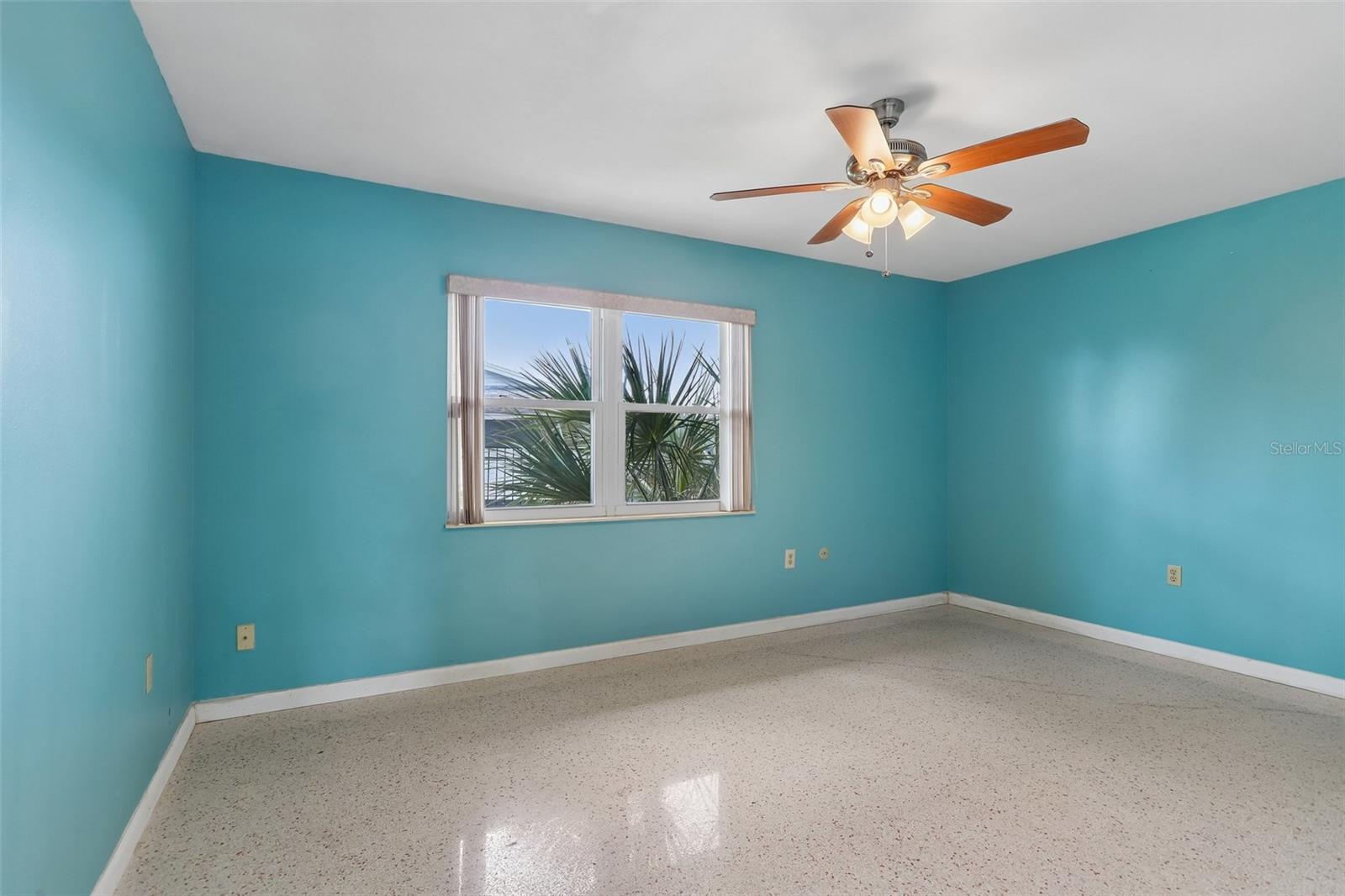 1001 LA JOLLA AVE