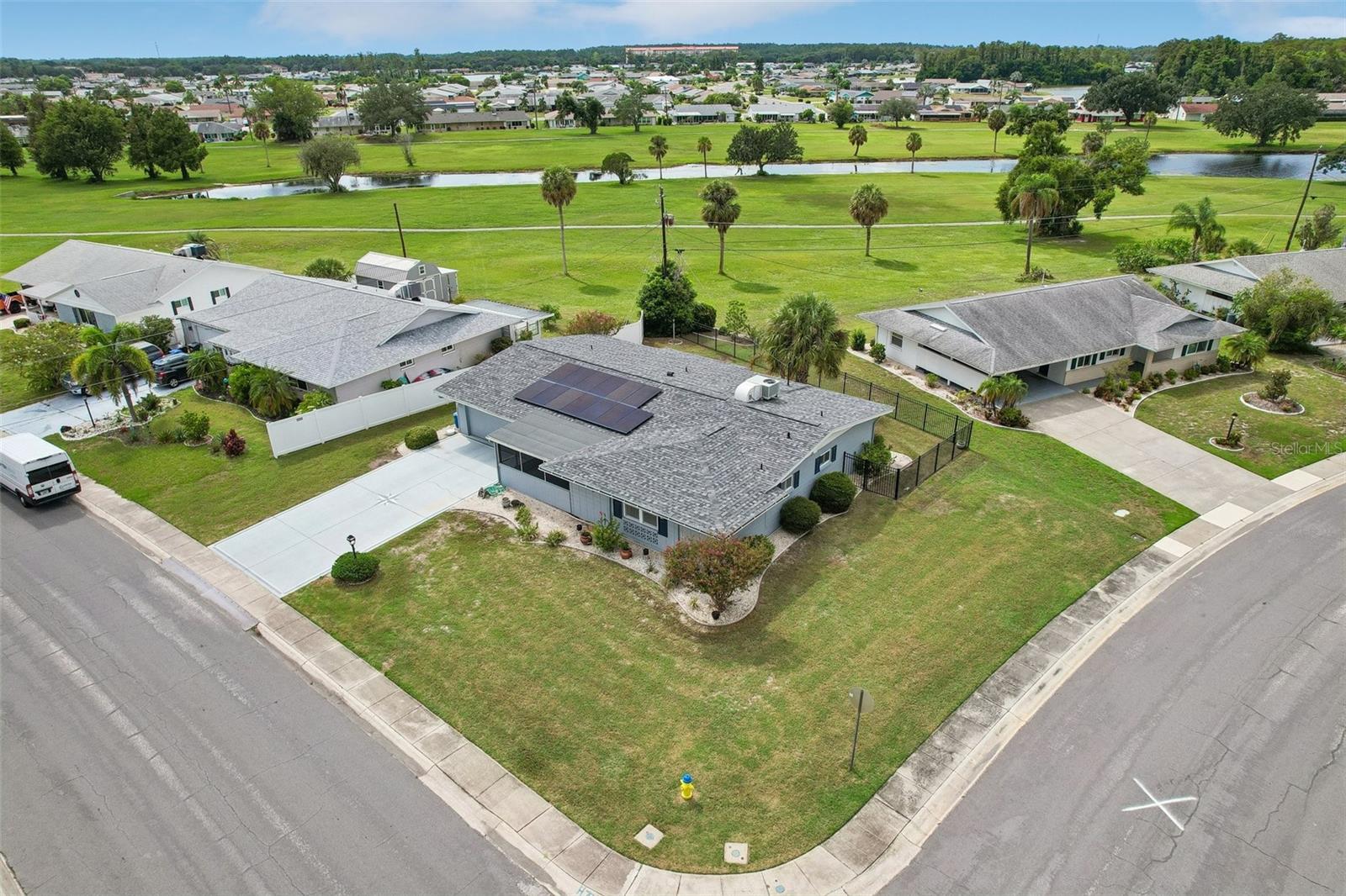1001 LA JOLLA AVE
